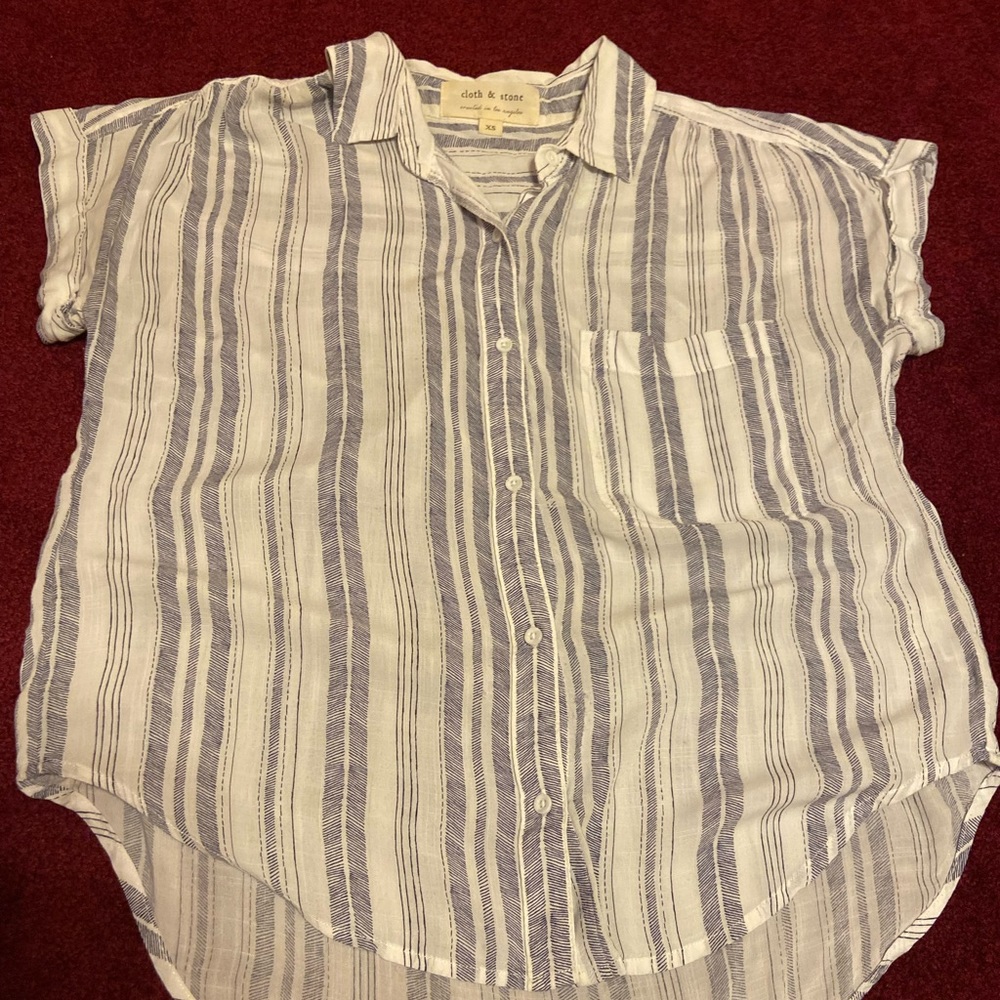 XS Cloth and Stone Boho Collared Tee
